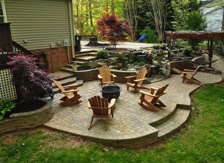 The Invincible Yard: 12 Ideas for Lazy Landscaping