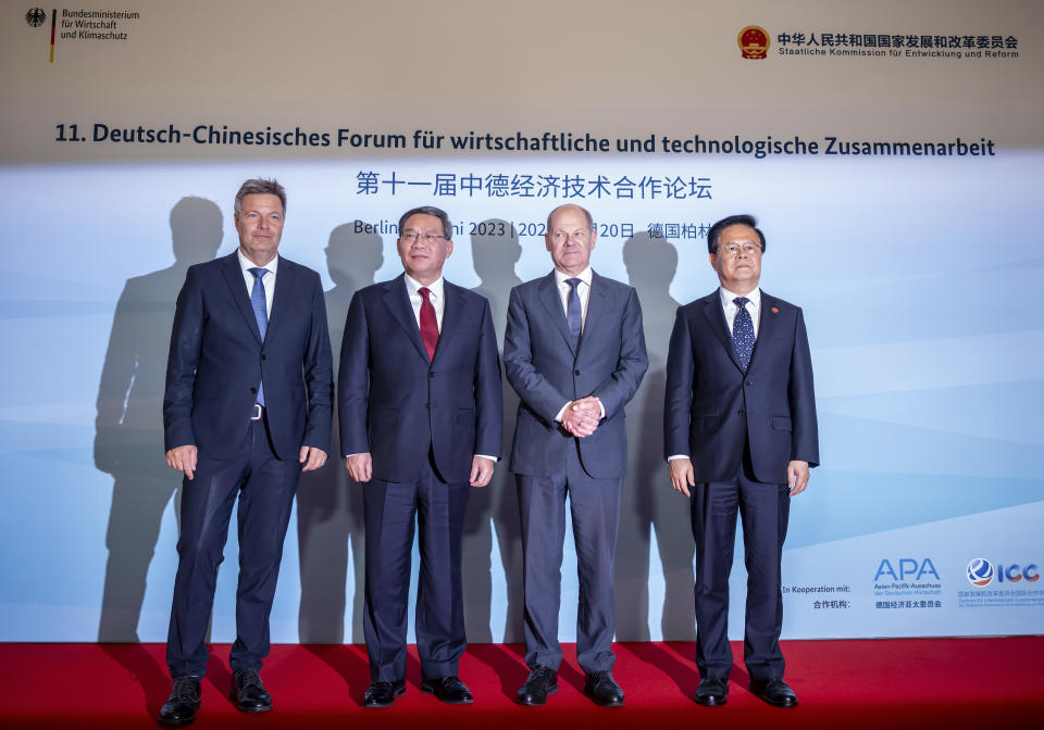 From left, German Federal Minister for Economic Affairs and Climate Protection Robert Habeck, Chinese Premier Li Qiang, German Chancellor Olaf Scholz and Chairman of the National Development and Reform Commission of the People's Republic of China Zheng Shanjie pose for a photo as they arrive at the German-Chinese Forum for Economic and Technological Cooperation as part of the German-Chinese government consultations, in Berlin, Germany, June 20, 2023. (Kay Nietfeld/dpa via AP)