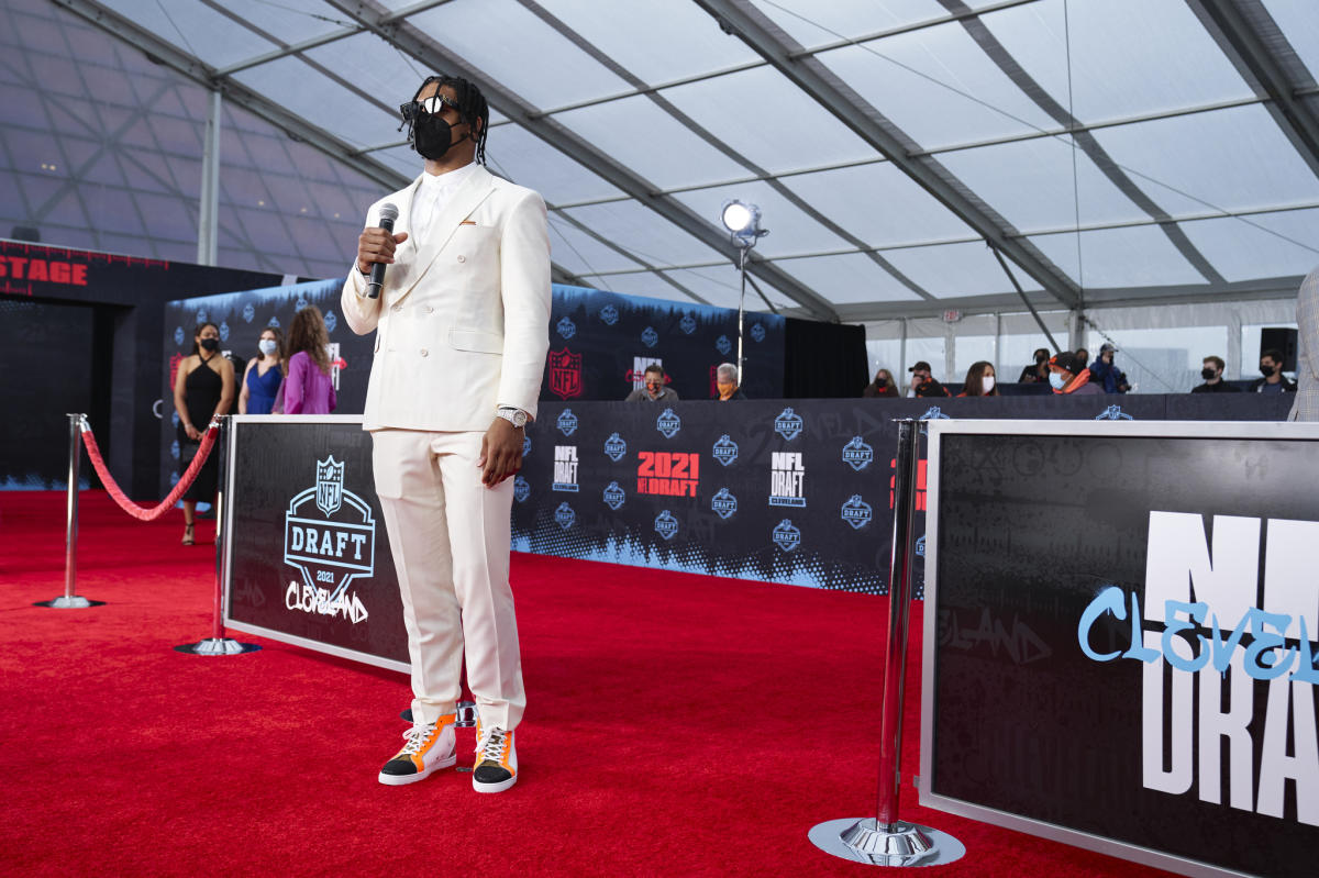 NBA Draft 2023 Red Carpet Looks: Photos With All Updates – WWD