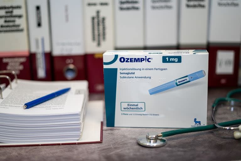 Ozempic está diseñada para inyectarse una vez a la semana en el estómago, la pierna o el brazo