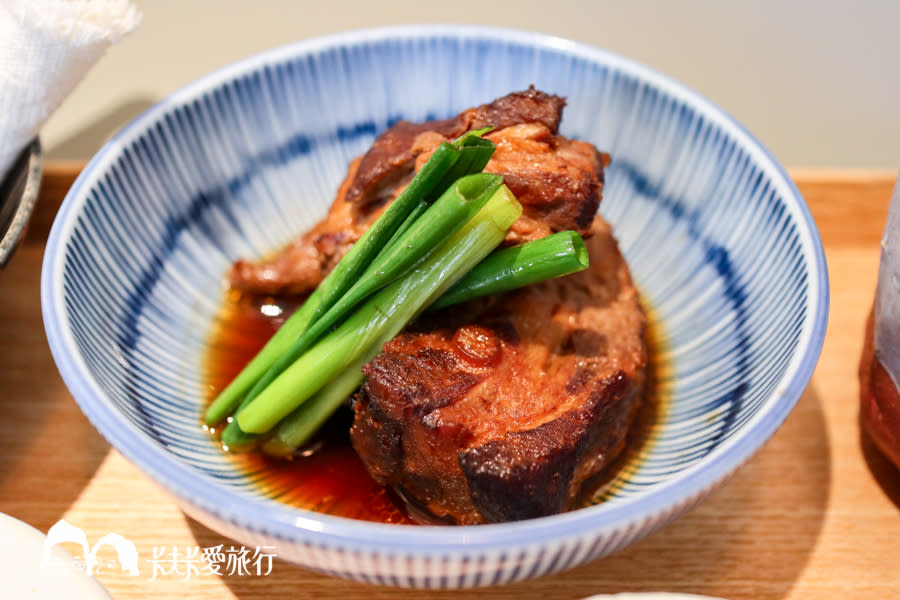 飛魚食染太平店