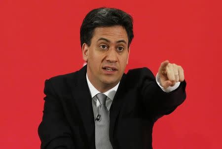 Labour Party leader Ed Miliband gestures as he hosts a People's Question Time in Kempston, Britain May 5, 2015. REUTERS/Stefan Wermuth