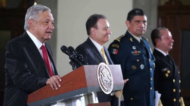 "Fue casi el inicio de una guerra", se justificó entonces AMLO.