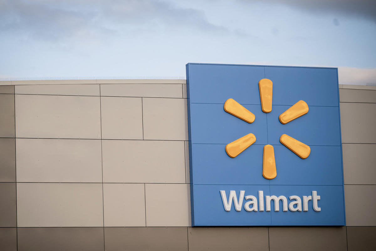 Walmart Shutting Down Health Clinics in 5 States