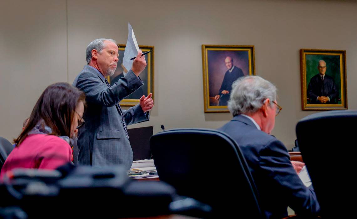 Attorney General Prosecutor Creighton Waters and Defense Attorney Dick Harpootlian make points about the release of evidence during a hearing before Judge Clifton Newman in Florence County on Thursday, Oct. 20, 2022.