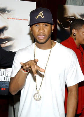 Usher Raymond at the New York premiere of Paramount Pictures' The Manchurian Candidate