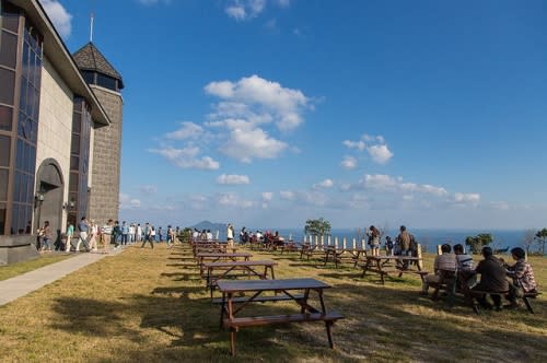 【宜蘭旅遊】【宜蘭一日遊】伯朗咖啡城堡二館、一館+噶瑪蘭威士忌酒堡+八