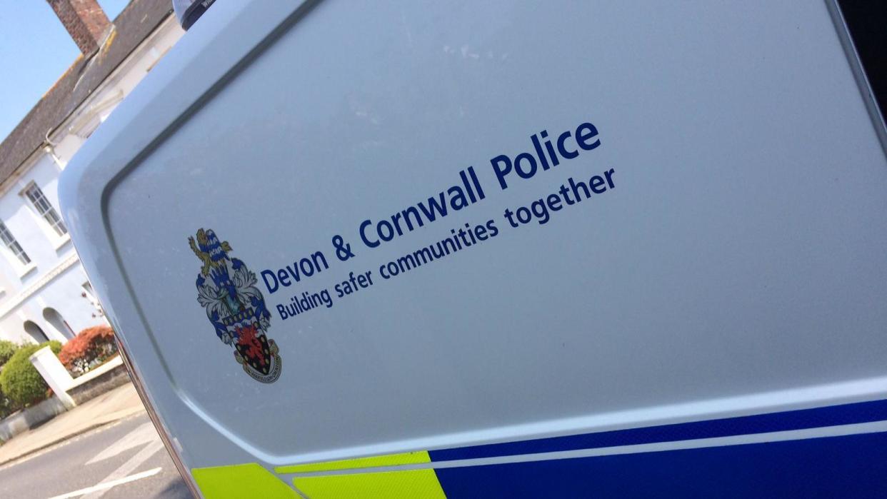Devon & Cornwall police car sign
