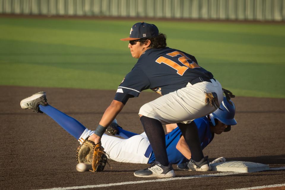 Riverside's Derek Cardenas (12) at a baseball game against Irvin High School Tuesday, April 25, 2023, at Riverside High School, in El Paso, Texas.