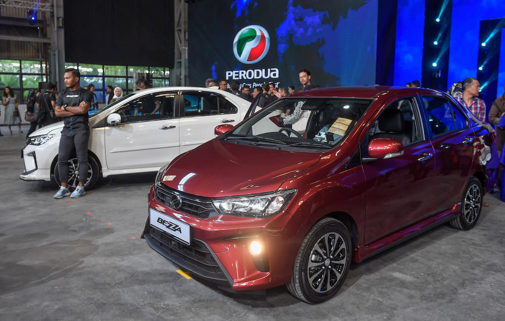 Perodua, according to MMA’s numbers, enjoyed 41.6 per cent of the local market share with 220,163 units sold in 2020. — Bernama pic