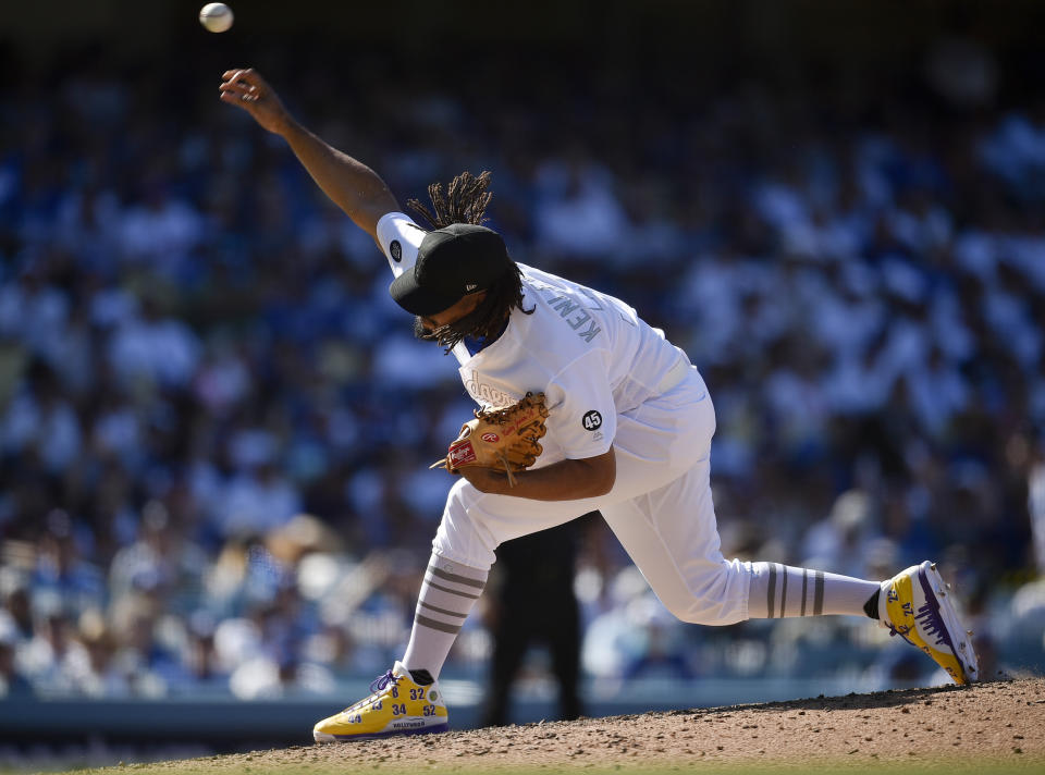 Los Angeles Dodgers relief pitcher Kenley Jansen throws during the ninth inning of the team's baseball game against the New York Yankees in Los Angeles, Saturday, Aug. 24, 2019. The Dodgers won 2-1. (AP Photo/Kelvin Kuo)