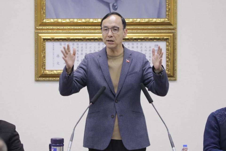 柯文哲邀藍綠閉門會談，引發密室協商爭議，朱立倫回應韓江配將展現最大誠意。（圖：朱立倫臉書）