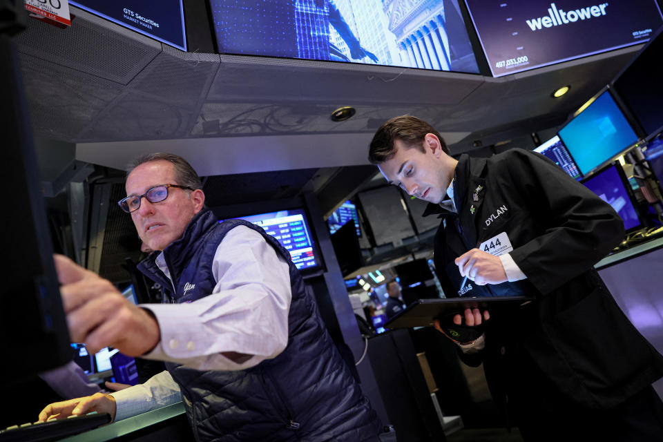 Traders work on the floor of the New York Stock Exchange (NYSE) on June 5, 2023 in New York City, USA.Reuters/Brendan McDiarmid