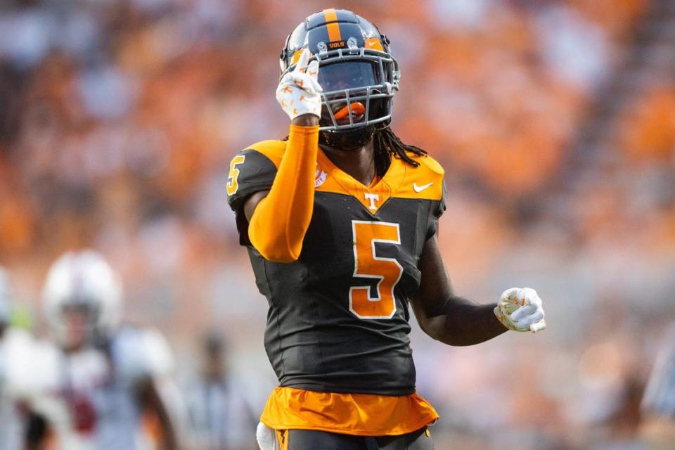 Tennessee defensive back Kamal Hadden (5) shows how close he was to intercepting a pass during a football game between Tennessee and Austin Peay at Neyland Stadium in Knoxville, Tenn., on Saturday, Sept. 9, 2023.