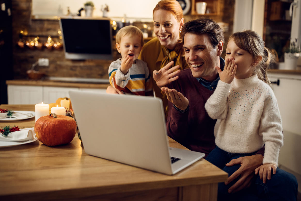 Don't feel guilty about spending Thanksgiving at home, etiquette expert Diane Gottsman says. (Photo: Getty Creative stock photo)