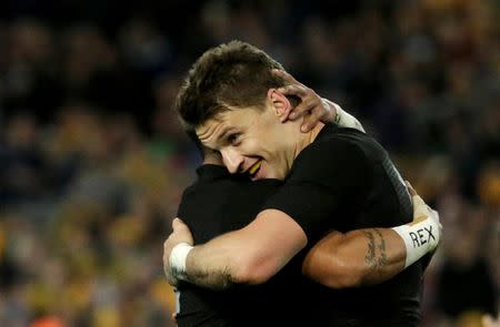 Australia Rugby Union - Bledisloe Cup - Australia's Wallabies v New Zealand All Blacks - Olympic Stadium, Sydney, Australia - 20/8/16 New Zealand's flyhallf Beauden Barrett hugs a team mate after his try. REUTERS/Jason Reed