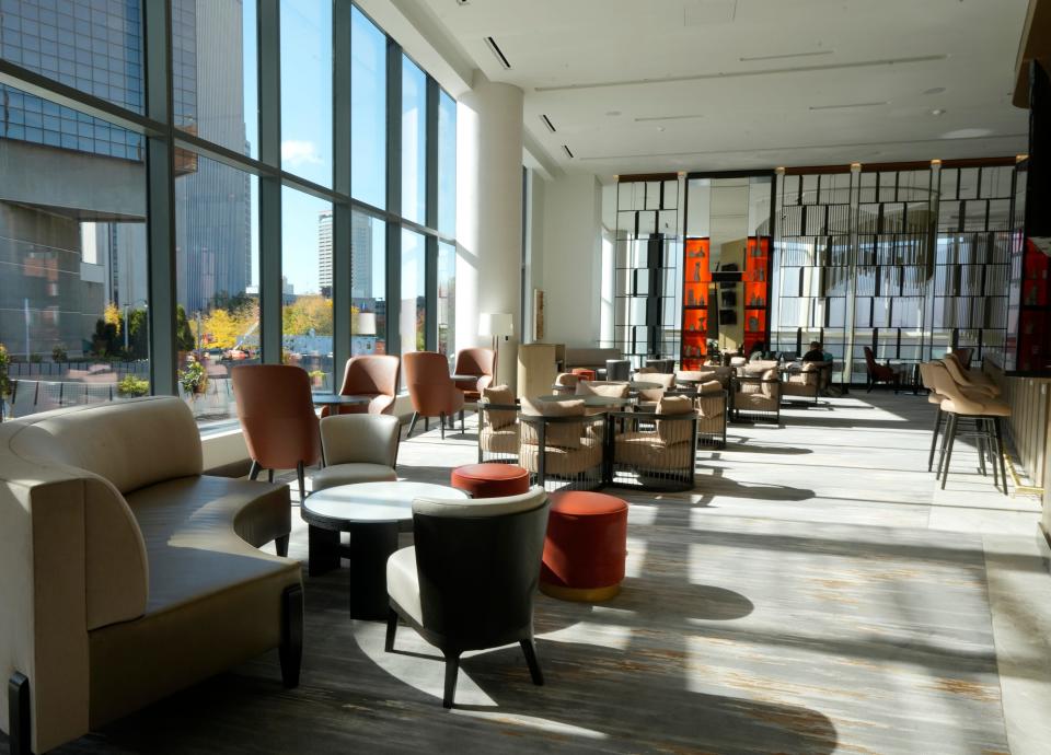 A sunny meeting area off the lobby of the Hilton Columbus Downtown on North High Street.