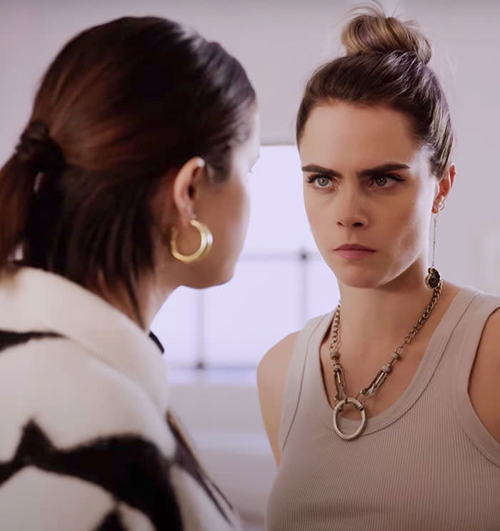 Cara Delevigne interpreta a una galerista enamorada de Gomez