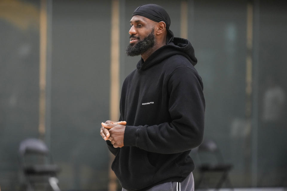 Los Angeles Lakers' LeBron James attends a news conference held to introduce the team's draft picks, his son, Bronny James and Dalton Knecht, in El Segundo, Calif., Tuesday, July 2, 2024. (AP Photo/Damian Dovarganes)