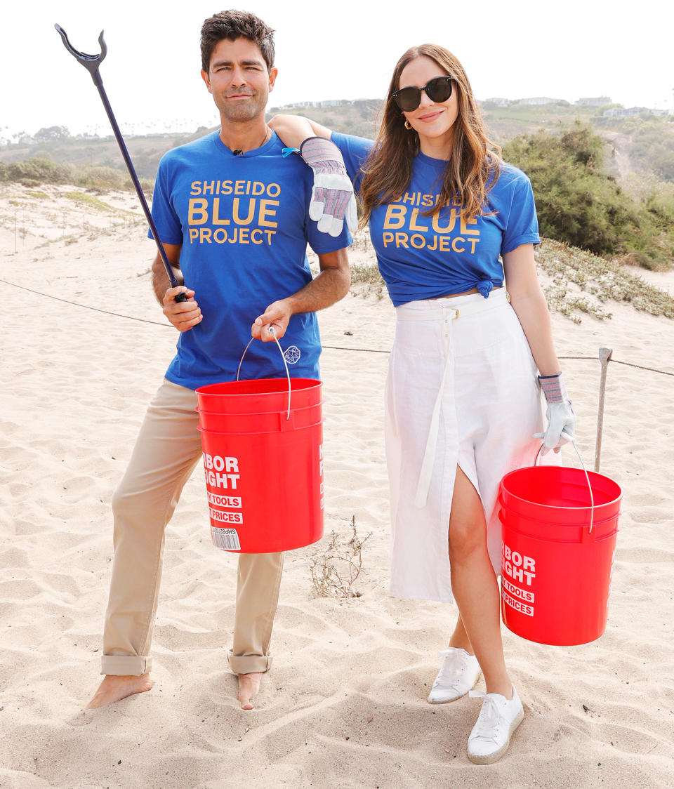 <p>Adrian Grenier and Katharine McPhee attend a beach cleanup at Zuma Beach in Malibu.</p>