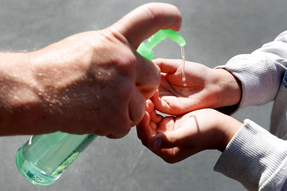 Image: US-HEALTH-VIRUS-EDUCATION (George Frey / AFP - Getty Images file)