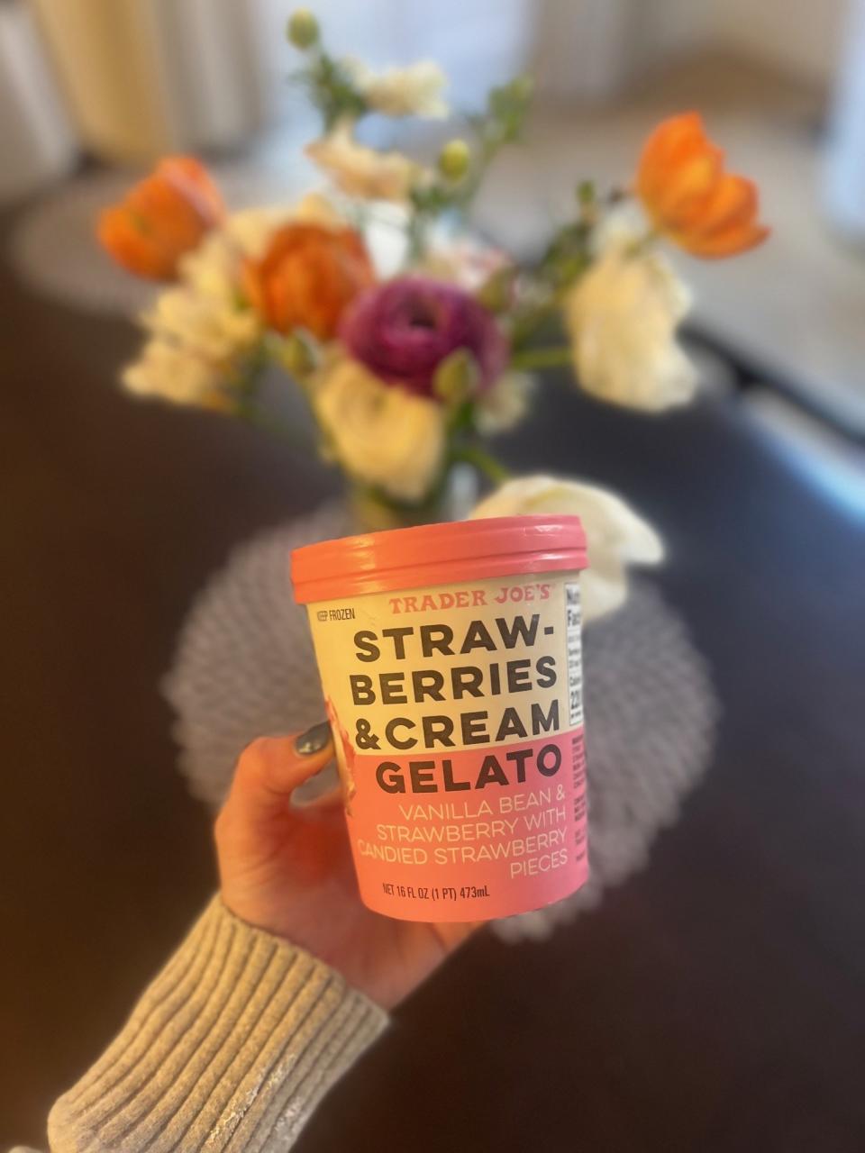 A tub of Strawberries & Cream Gelato