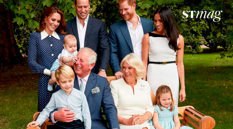 Le jeune Louis, né en avril 2018, joue avec le visage de son grand-père sur cette nouvelle photo [Photo: Chris Jackson for The Sunday Times Magazine]