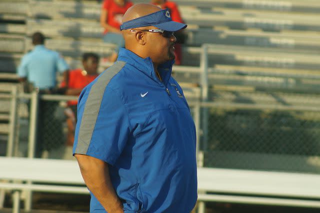 Channelview High School Jalen Hurt's dad, Averion Hurts Sr., coaching.