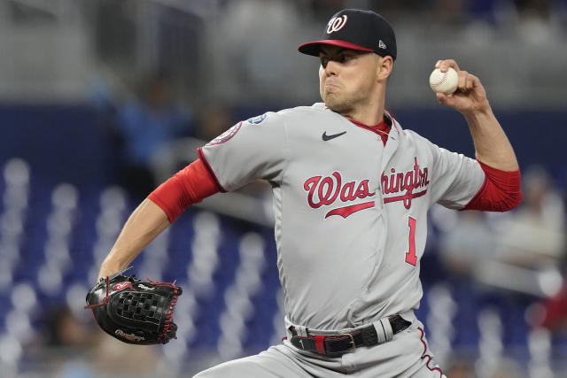 Soler homers for the second straight game, Marlins hold off Nationals 4-3