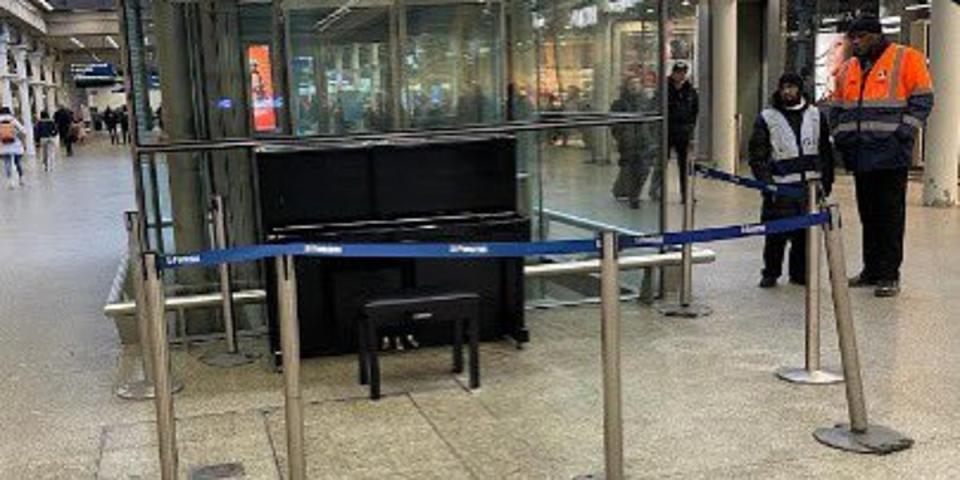 Elton John piano sealed off and protected by station staff (Brendan Kavanagh)