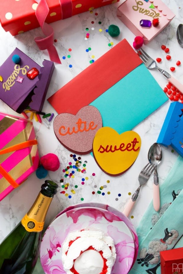 50 Best Cricut DIY Valentine's Day Ideas - Parade