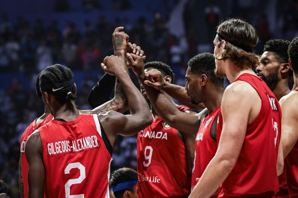 Canadian men's basketball team clinches Olympic berth en route to World