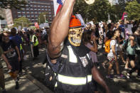 <p>Thousands of counterprotesters gathered around Reggie Lewis Center to get ready for antifascist protest march to Boston Common in Boston, Mass., on Saturday, Aug. 19, 2017. (Photo: Go Nakamura via ZUMA Wire) </p>