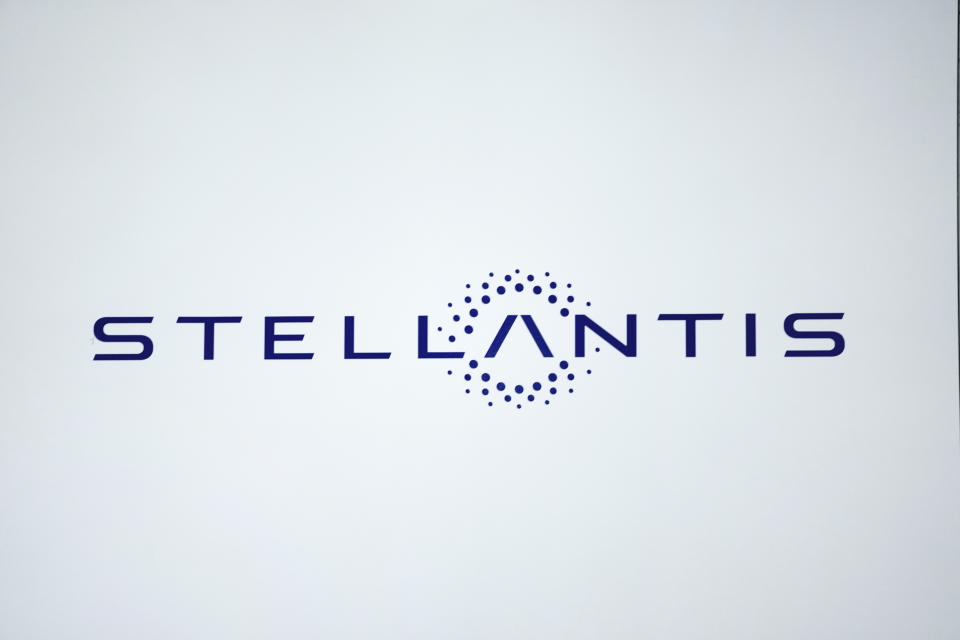 FILE - A Stellantis logo is shown at the North American International Auto Show, Sept. 13, 2023, in Detroit. The venture capital arms of General Motors and Stellantis are among investors sinking $33 million into a Minnesota company with technology to make magnets for electric vehicle motors without using expensive rare-earth metals. (AP Photo/Paul Sancya, File)