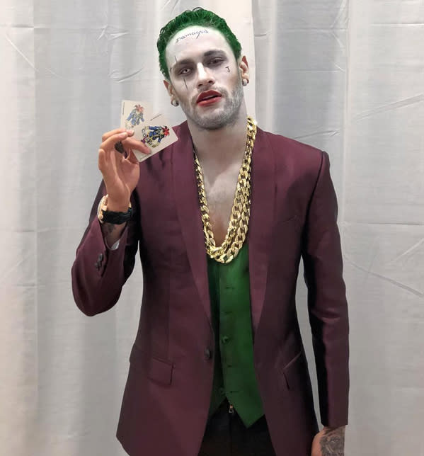 <p>Neymar blieb dem Grün des Fußballrasens auch an Halloween treu. Als der Joker, Batmans Nemesis, landete der Star-Kicker einen Volltreffer. Sein Halloween-Kostüm bekam auf Instagram mehr als vier Millionen Likes. (Bild: Instagram/neymarjr) </p>