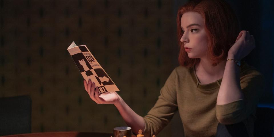 Anya taylor-joy the queen's gambit chess netflix