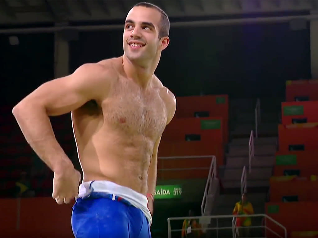 Danell Leyva muestra sus encantos en pista de gimnasia. Foto: People.