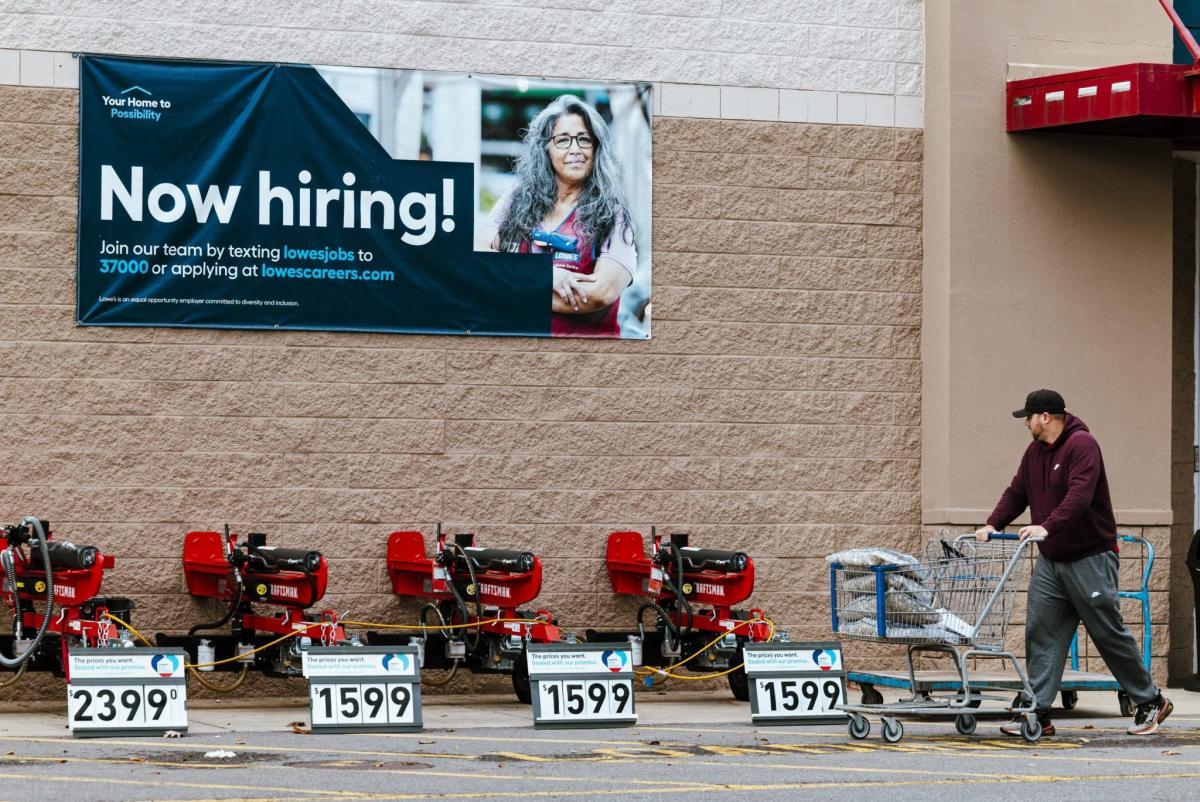 Home Depot Is Hiring For Nearly 2000 Jobs Across Ontario & There Are So  Many Benefits - Narcity