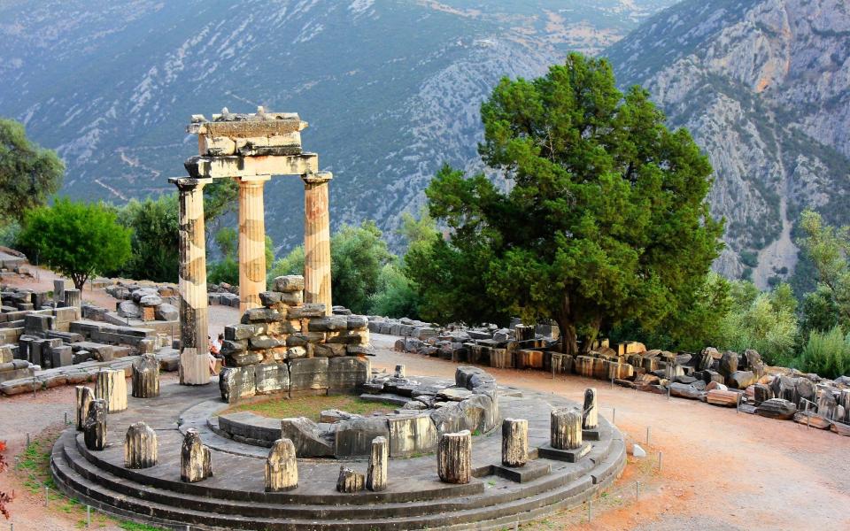 The sacred site of Delphi - Philip Moreira 