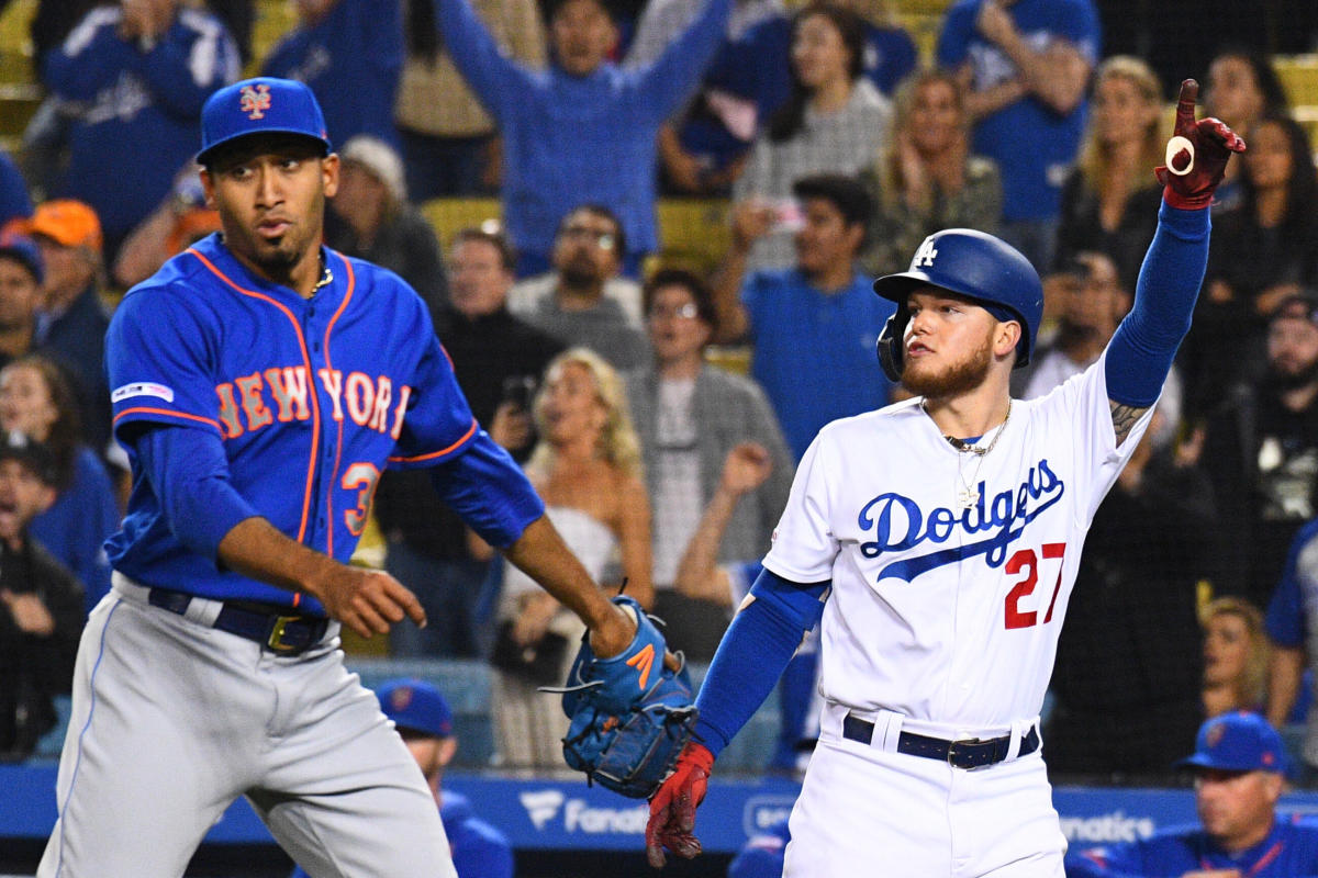 Mets blow late lead but rally in 10th to beat Dodgers 5-4