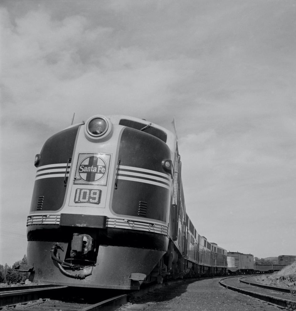 An image of a diesel freight train on the Santa Fe Railroad in 1943.