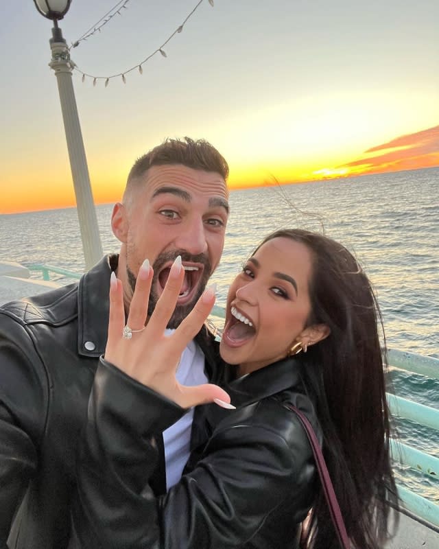 Quién es Sebastián Lletget, el hombre con el que Becky G va a pasar por el altar