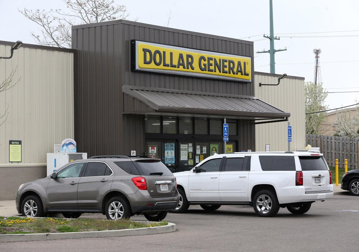 Canton city leaders are seeking to temporarily stop new dollar stores from being built within city limits and to require any new ones to offer fresh produce and better buildings that fit the neighborhoods they serve.