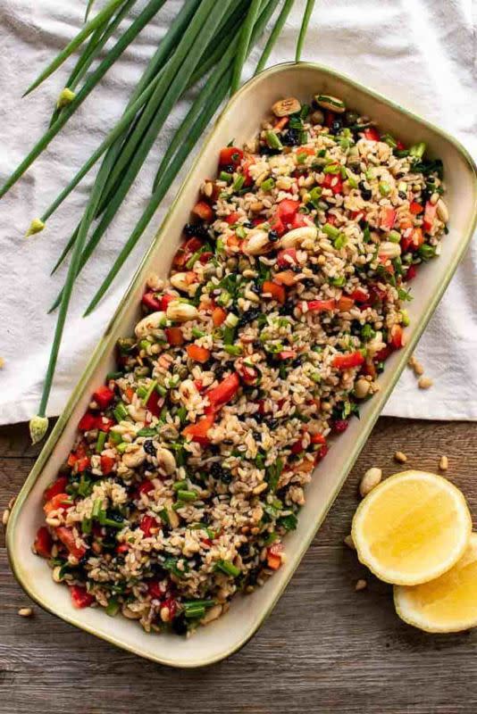 <p>Marcellina in Cucina</p><p>This brown rice salad recipe is easy to prepare in less than 15 minutes and full of goodness.</p><p><strong>Get the recipe: <a href="https://www.marcellinaincucina.com/brown-rice-salad-recipe/" rel="nofollow noopener" target="_blank" data-ylk="slk:Brown Rice Salad;elm:context_link;itc:0;sec:content-canvas" class="link rapid-noclick-resp">Brown Rice Salad</a></strong></p>