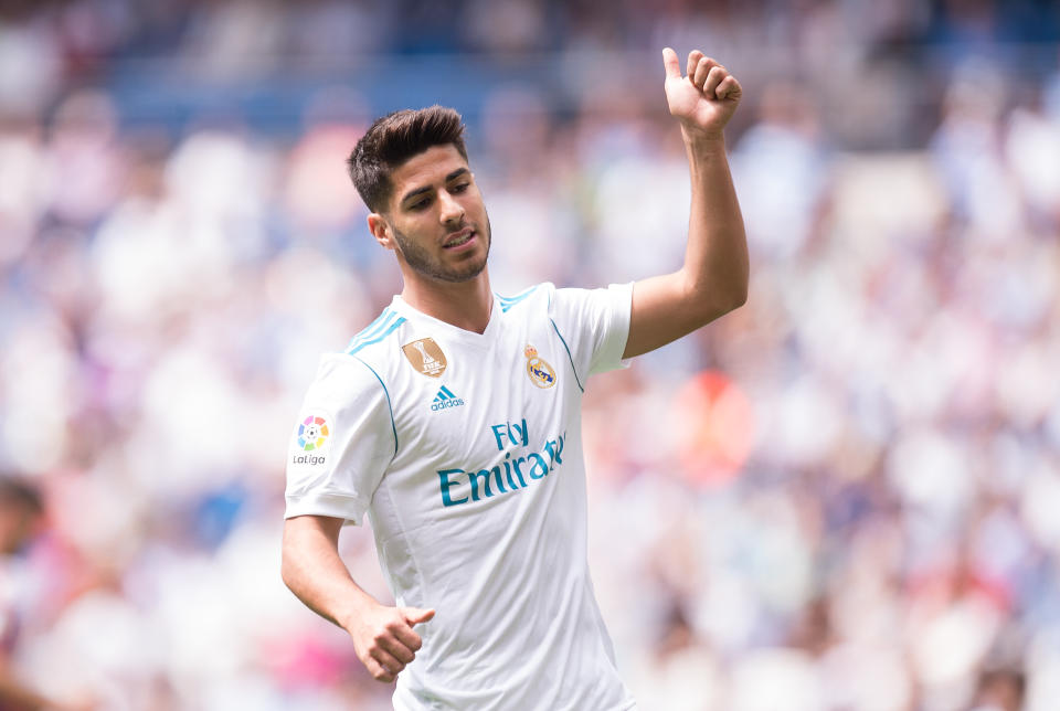 Marco Asensio cannot pull his socks up