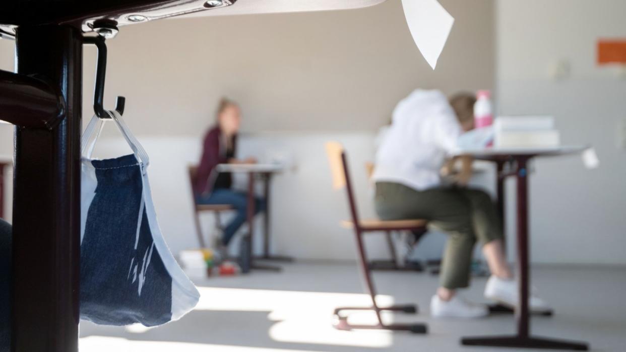 Die Bildungsgewerkschaft GEW sieht in den Schulstarts ein hohes Risiko.