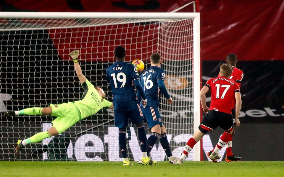 Southampton's Stuart Armstrong scores their side's first goal of the game during the Premier League match at St Mary's Stadium, - Frank Augstein/PA