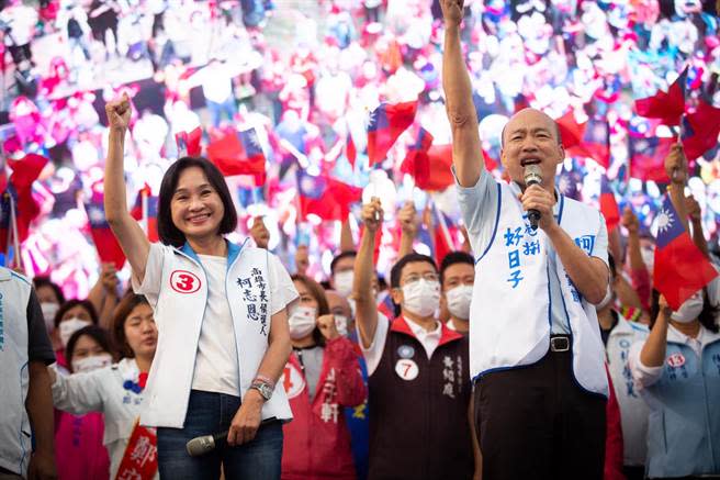 前高雄市長韓國瑜今（20）日首度與國民黨高雄市長候選人柯志恩合體造勢。（袁庭堯攝）