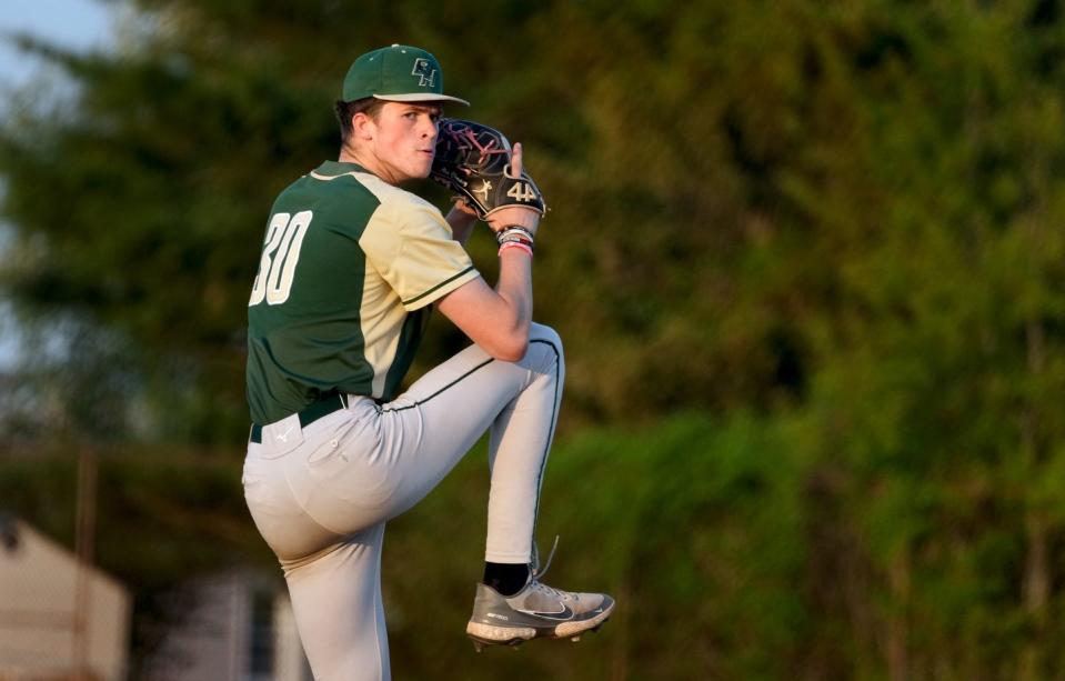 Alex Clemmey, who pitched for Bishop Hendricken and was the RI Gatorade Player of the Year, on Tuesday agreed on a contract with the Cleveland Guardians.