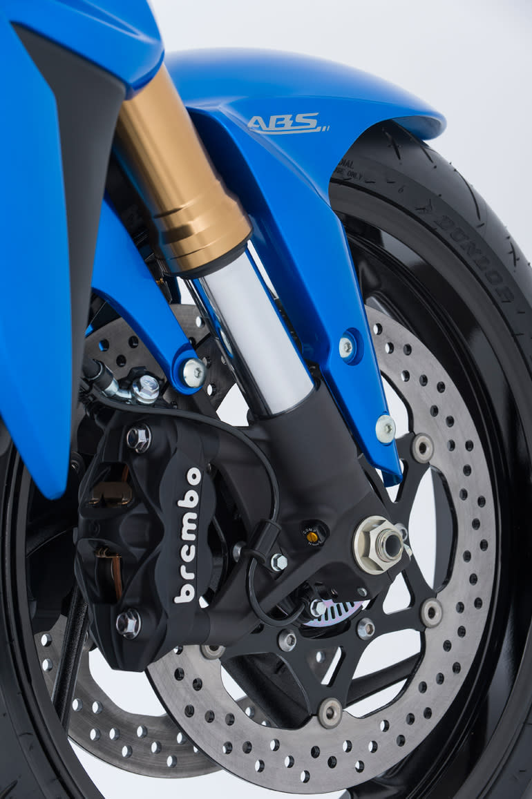 2016_GSX-S1000_Details_3156